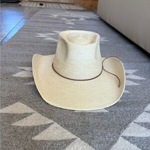 Sunbody Reata Sun hat nwt 6 7/8